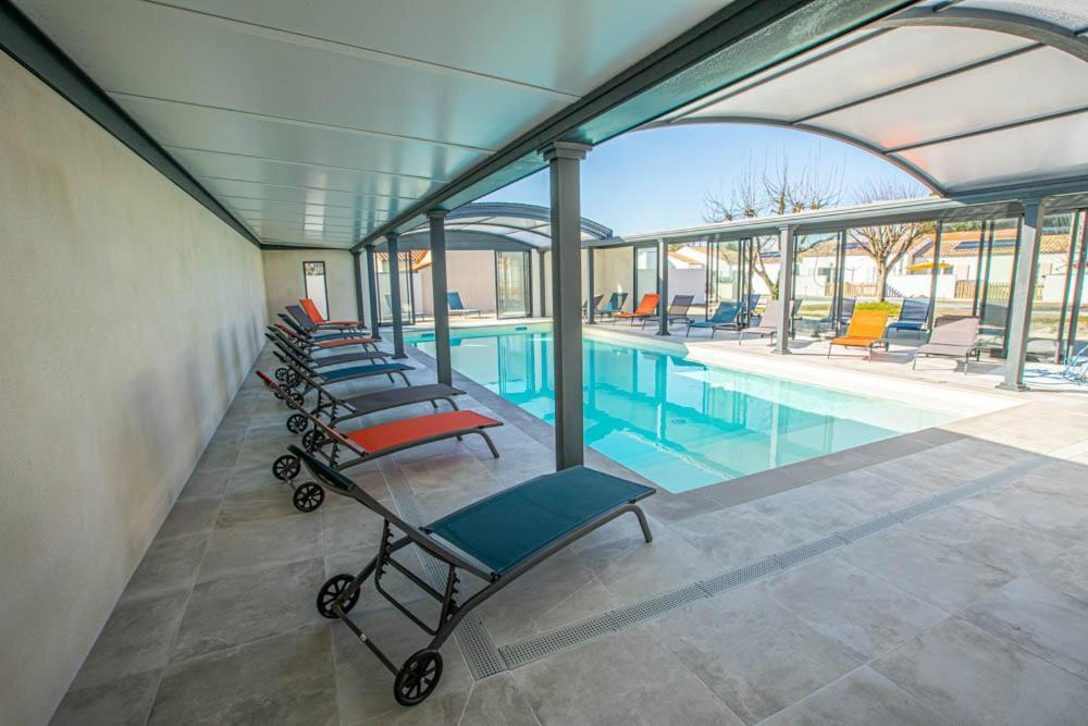 Le Pacha Maison Avec Piscine/Parking/Wifi/Plages 5Kms Les Mathes Buitenkant foto